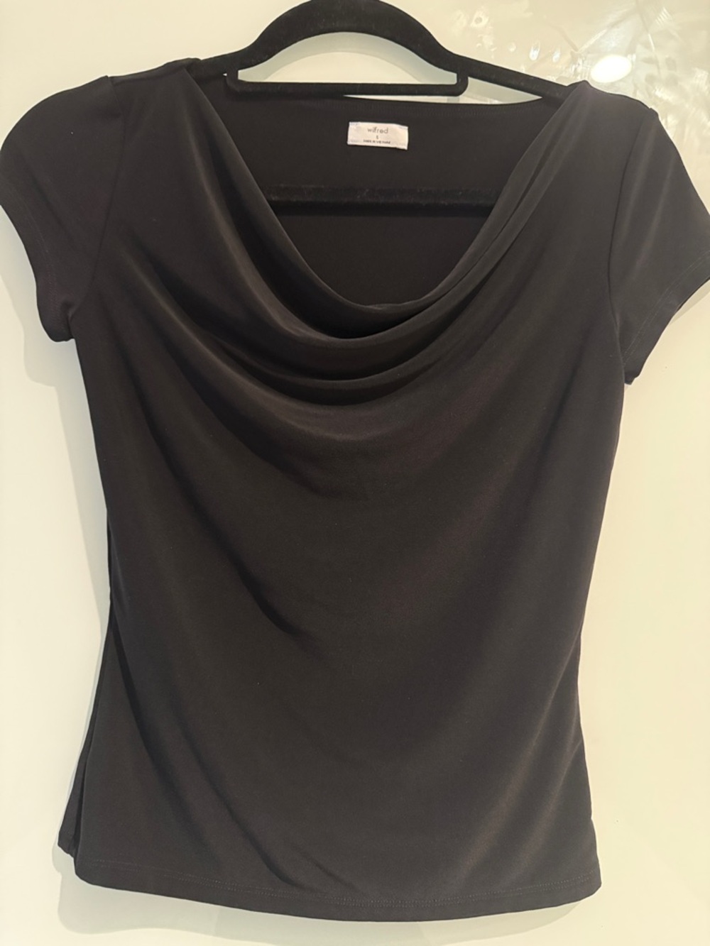 Aritzia / Wilfred Black Short Sleeve Draped Cowl Neck Top